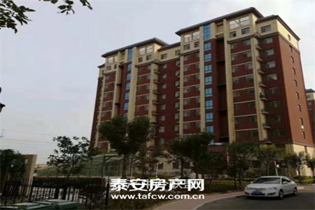 百合花园3室2厅2卫141㎡带阁楼